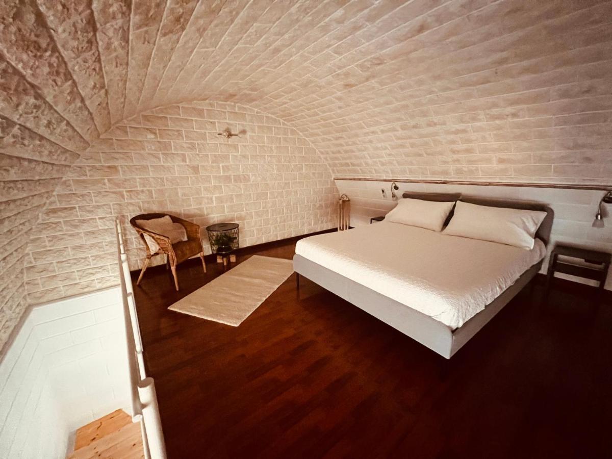 Bed and Breakfast Gilu' Adelfia Exterior foto